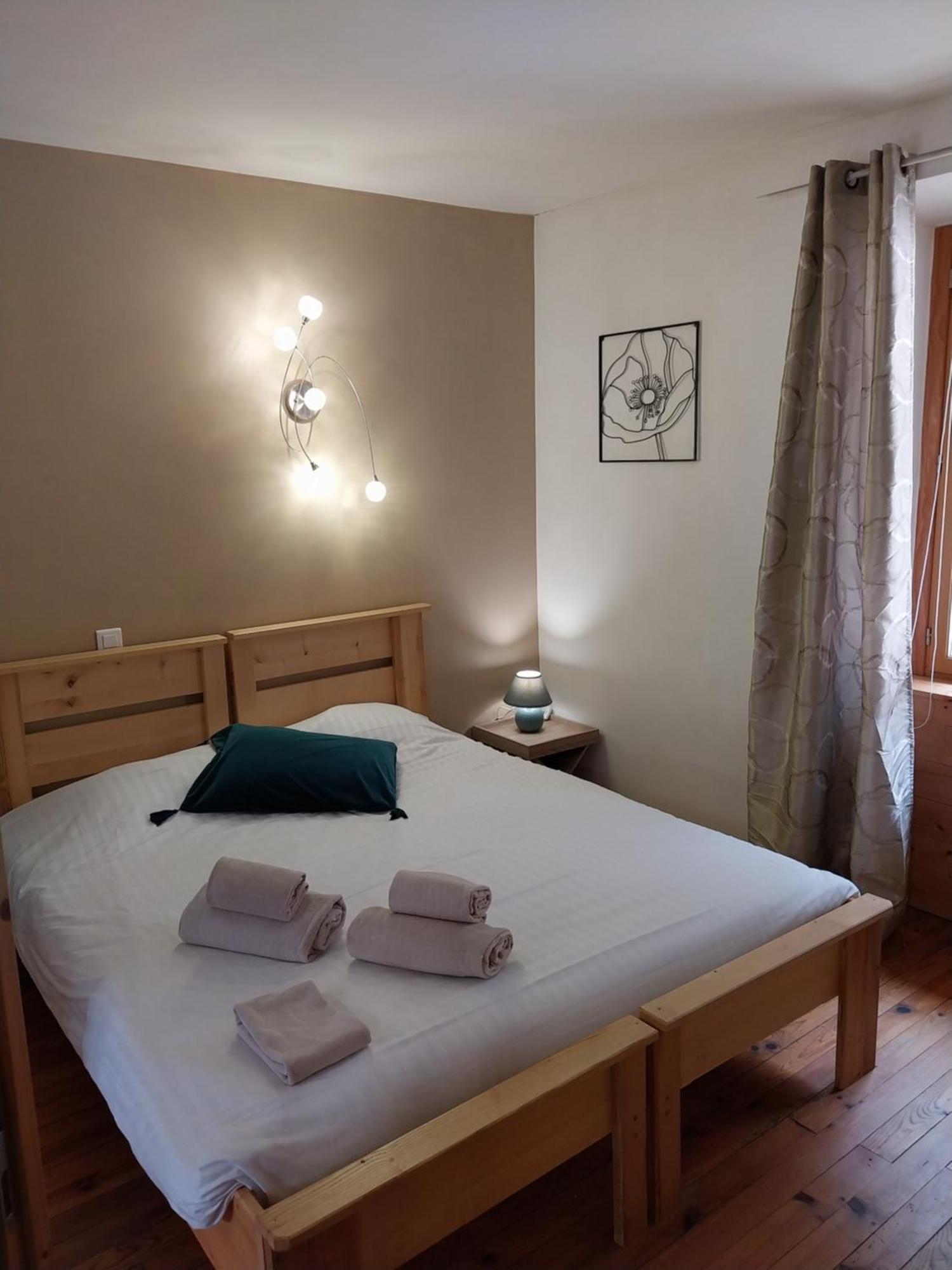 Auberge De Portout Шана Экстерьер фото